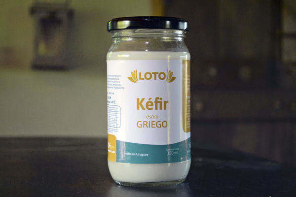 Imagen de YOGUR GRIEGO DE KEFIR LOTO